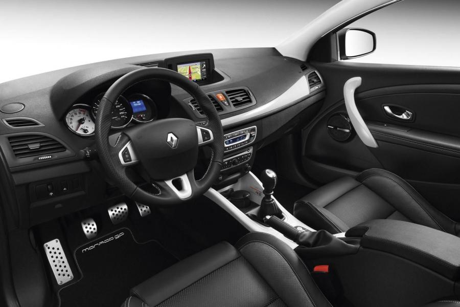  Renault Megane Coupe Monaco GP 2011 года  (фото 12 из 17)